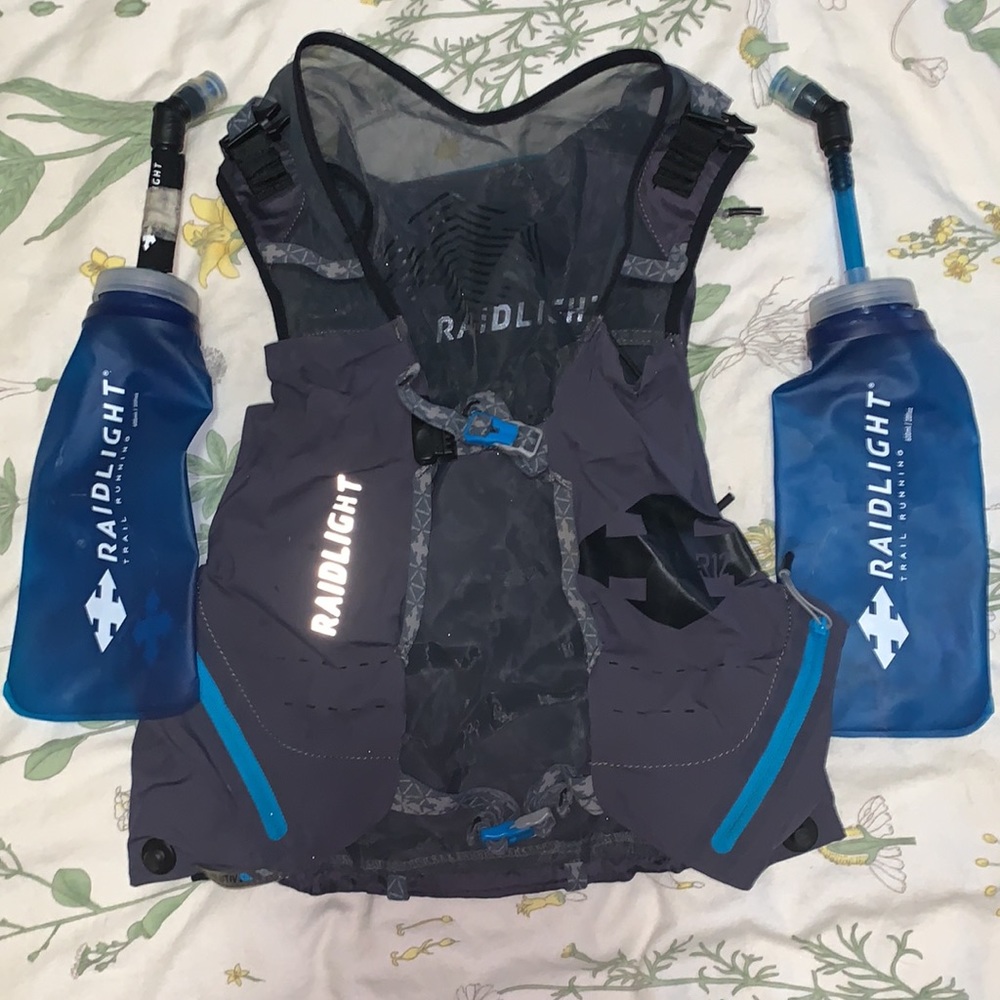Raidlight Revolutiv 12 L Hydration Vest, 2 bottles